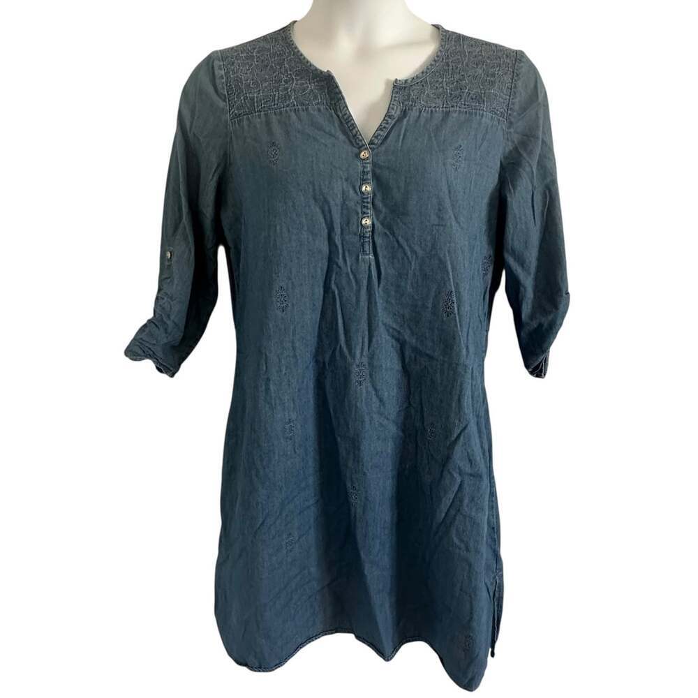 Nurture dress women's size Large denim med wash embroidered roll tab *no belt